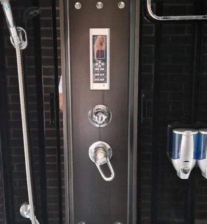 アパート Vasco Kapitan レバ